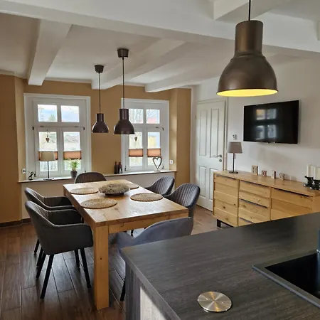 Holiday home Ferienhaus Am Brunnen